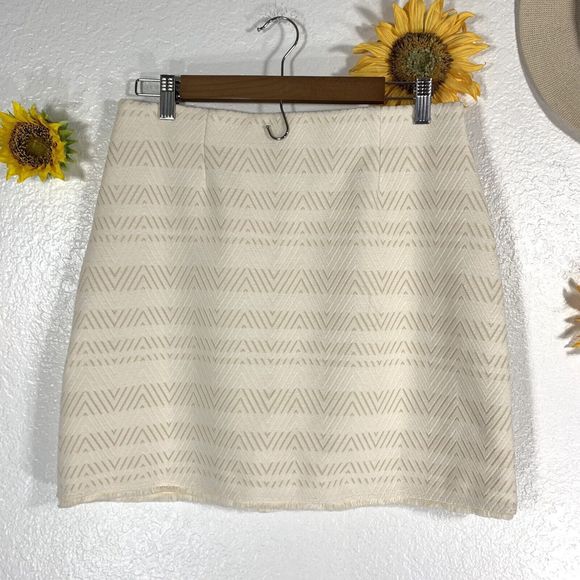 Loft chevron jacquard knit Stretch skirt size small Women’s - Picture 6 of 9